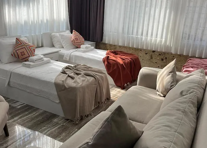 Alalucca Hotel By Elda *