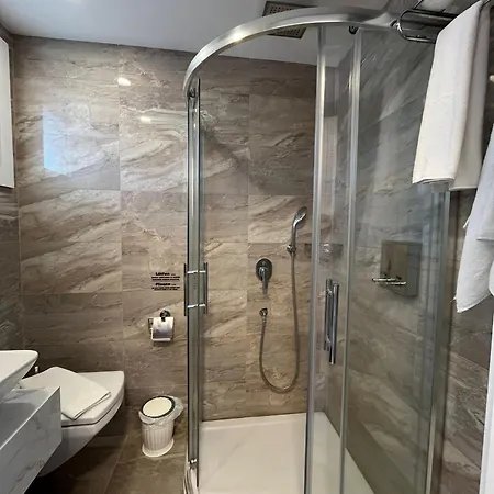 Hotel Alalucca Butik *