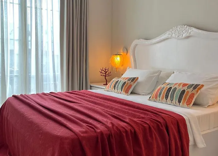 Alaçatı Çınar Otel *
