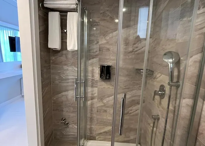 Otel Alaçatı Çınar Otel *