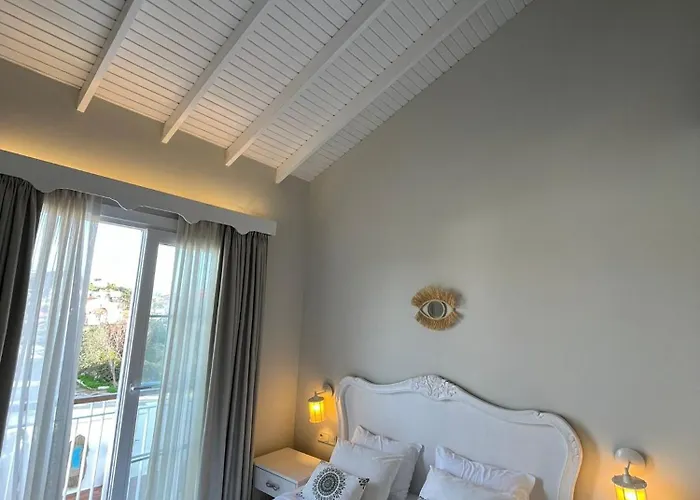 Отель Cinar Алачати